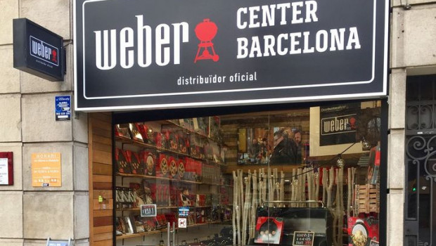The barbecue experts sell grills and brand accessories on 300 m2 The barbecue experts sell grills and brand accessories on 300 m2