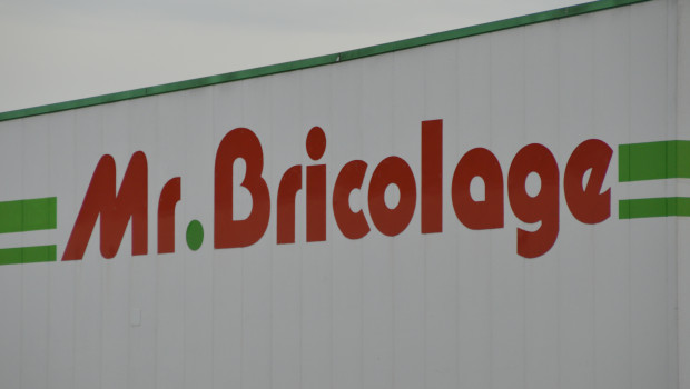 Mr. Bricolage is planning further expansion in five more African countries. Mr. Bricolage is planning further expansion in five more African countries.