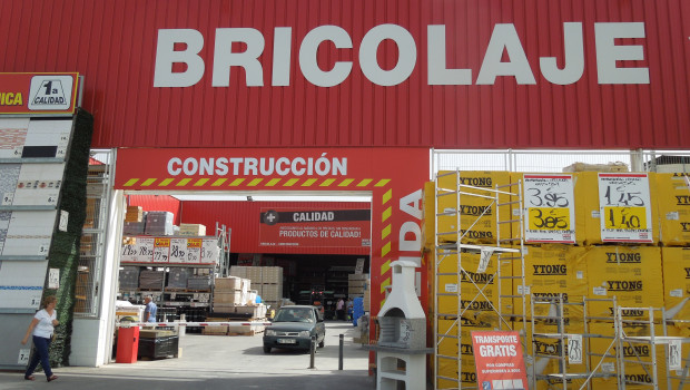 DIY retailers should be declared to be essentional, AFEB and ADFB demand from the regional governments in Spain. DIY retailers should be declared to be essentional, AFEB and ADFB demand from the regional governments in Spain.
