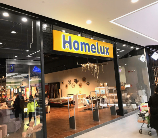 Homelux' last store is the first one the chain opened in a shopping center.
Homelux' last store is the first one the chain opened in a shopping center.