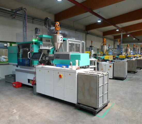 The injection moulding facility in Plant 1 allows the company to manufacture plastic components itself. The injection moulding facility in Plant 1 allows the company to manufacture plastic components itself.