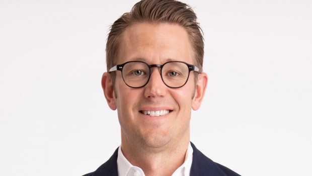 The Board of Directors of Clas Ohlson has appointed Kristofer Tonström as the new president and CEO of the company. The Board of Directors of Clas Ohlson has appointed Kristofer Tonström as the new president and CEO of the company.