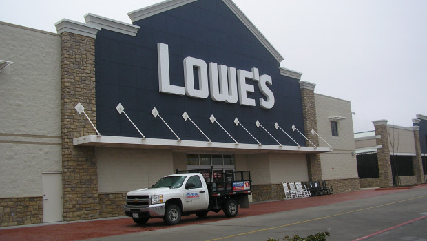 For the third quarter, Lowe's reports sales decreasing by 0.16 per cent. For the third quarter, Lowe's reports sales decreasing by 0.16 per cent.