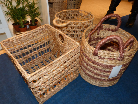Baskets can be made from water lilies. Baskets can be made from water lilies.