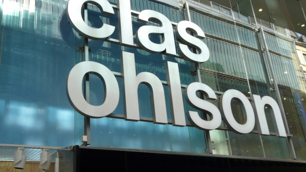 Clas Ohlson operates around 230 stores in Sweden, Norway and Finland. Clas Ohlson operates around 230 stores in Sweden, Norway and Finland.