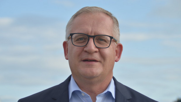 Christoph Theler, former CEO of Coop Bau + Hobby, is now CEO of Bauhaus in Switzerland. Christoph Theler, former CEO of Coop Bau + Hobby, is now CEO of Bauhaus in Switzerland.